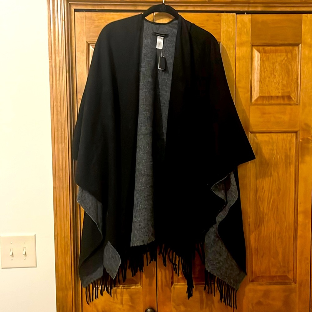 NWT Banana Republic reversible sweater jacket/poncho